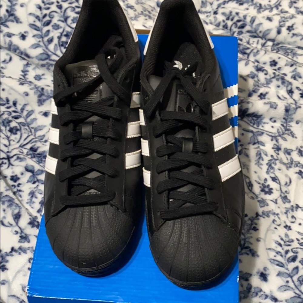 Adidas Superatar Foundation